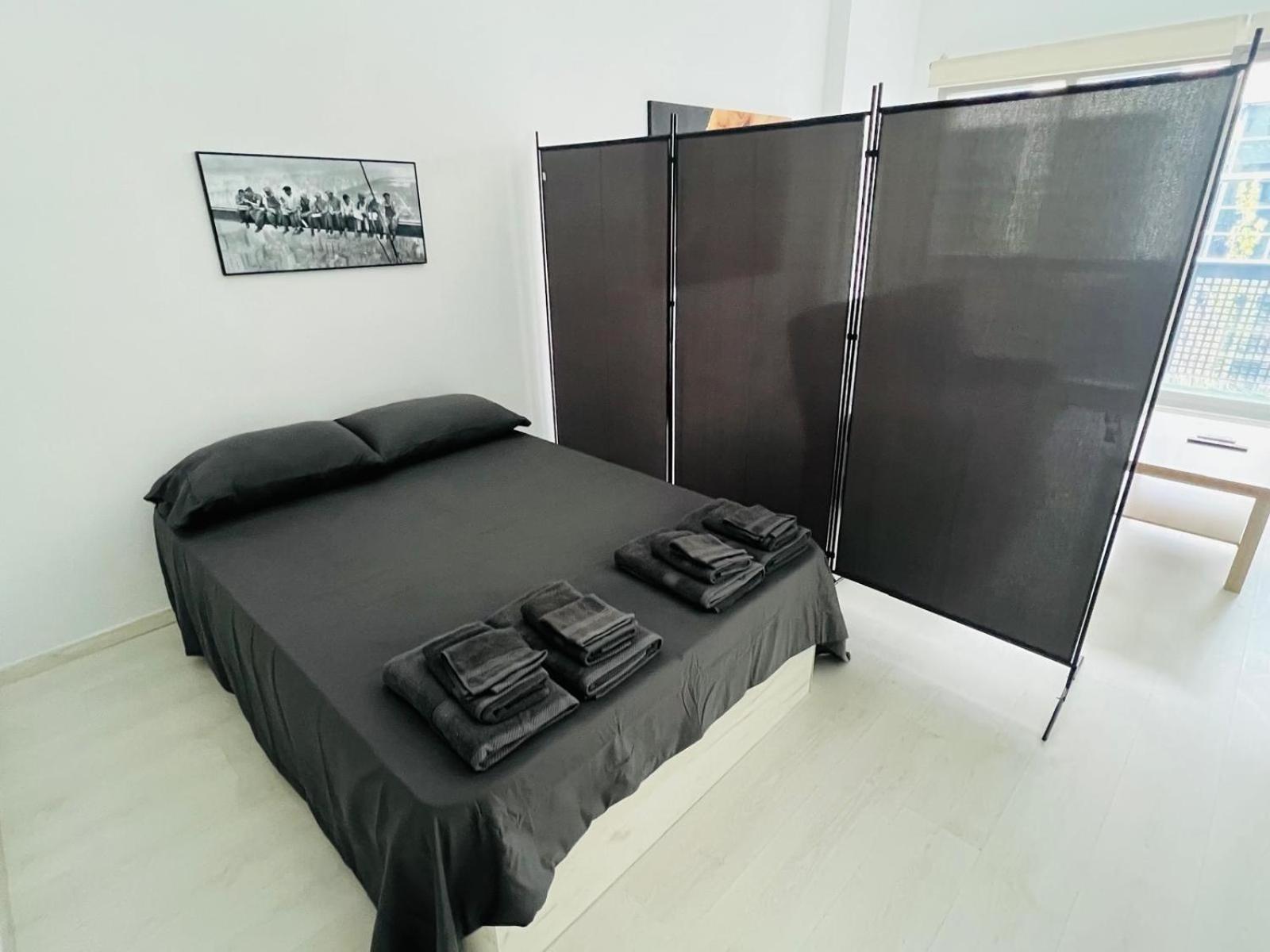 De Madrid Al Cielo Suites Con Wifi Y Netflix Eksteriør bilde