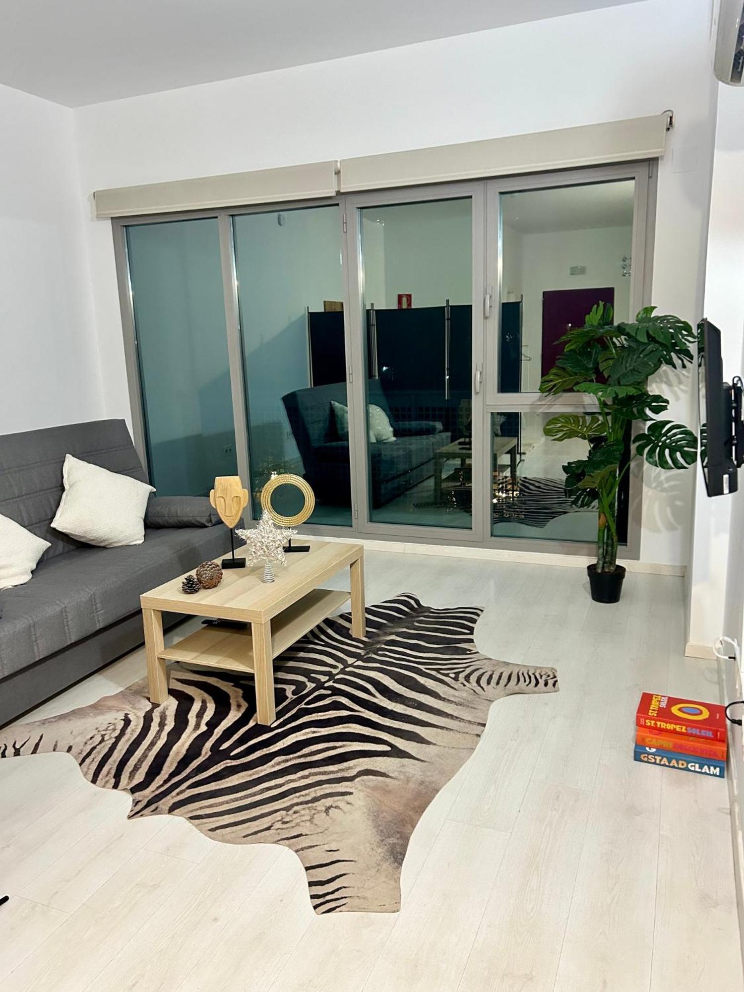 De Madrid Al Cielo Suites Con Wifi Y Netflix Eksteriør bilde