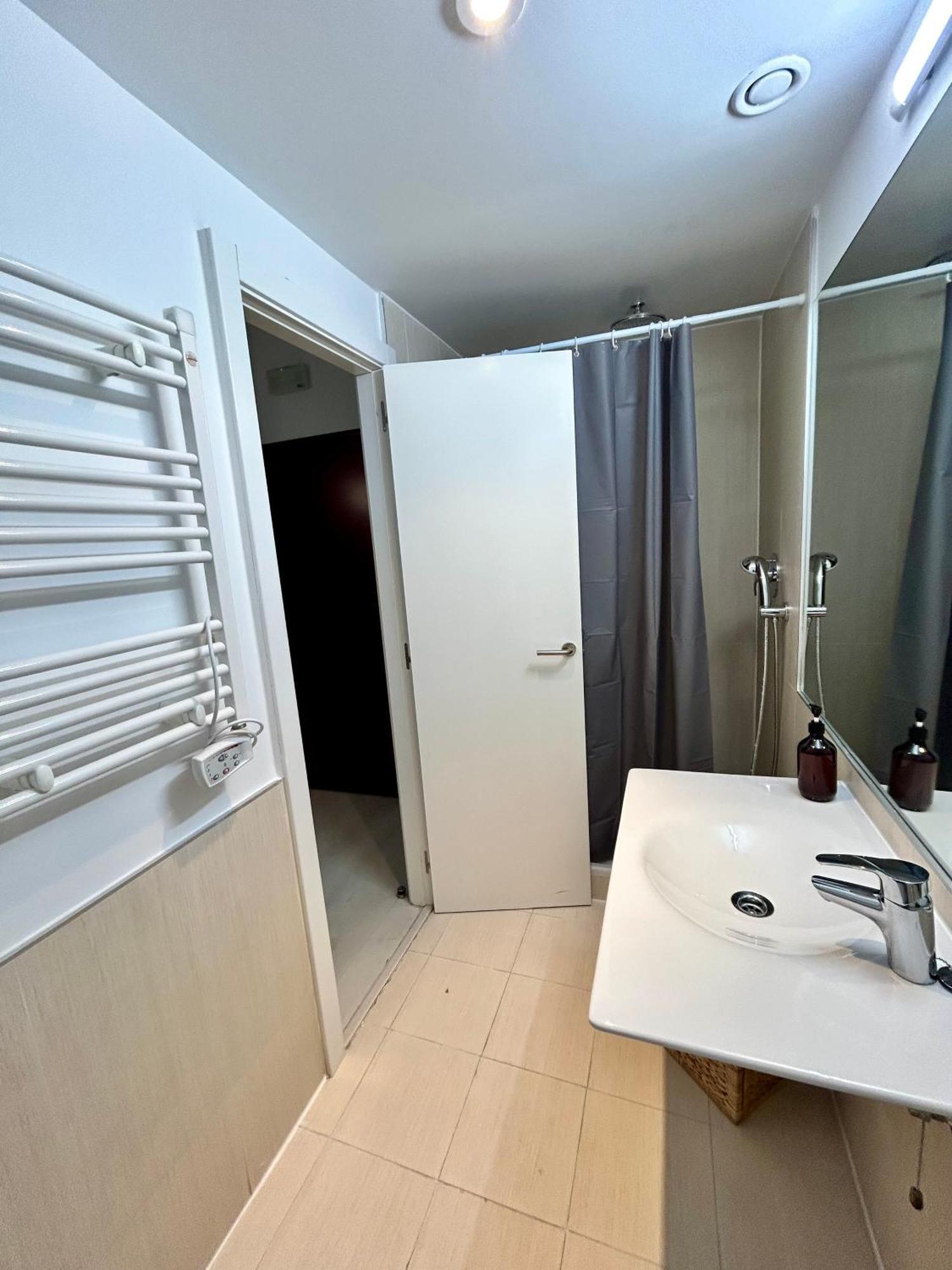 De Madrid Al Cielo Suites Con Wifi Y Netflix Eksteriør bilde
